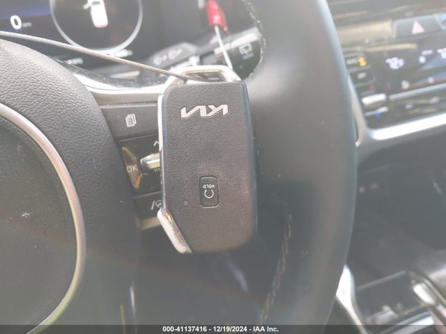 5XYRKDLF4PG164946 KIA SORENTO SX