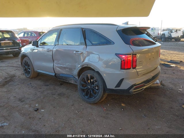 5XYRKDLF4PG164946 KIA SORENTO SX