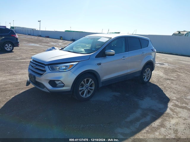 Ford ESCAPE SE 2017 1FMCU0G94HUB04450 Image 2