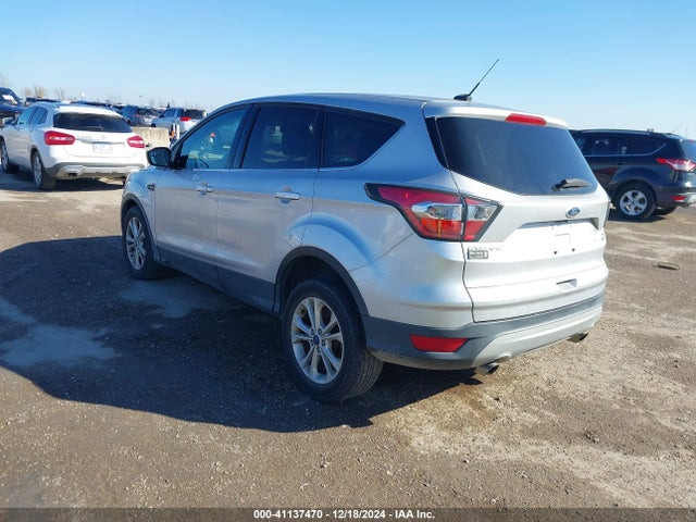 Ford ESCAPE SE 2017 1FMCU0G94HUB04450 Image 3