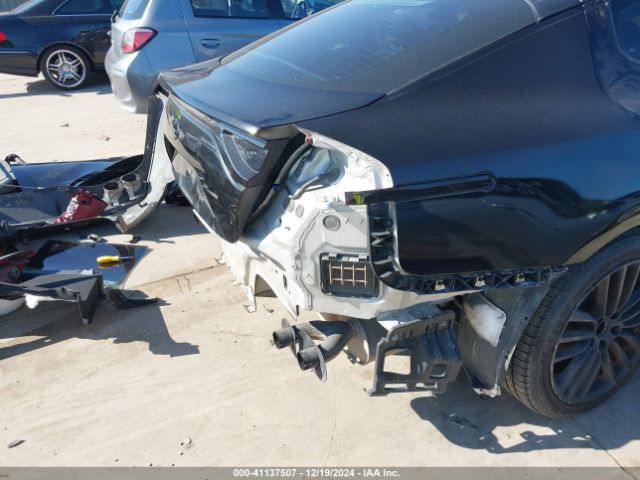 KNAE15LA5J6031079 KIA Stinger