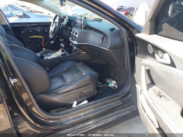 KNAE15LA5J6031079 KIA Stinger