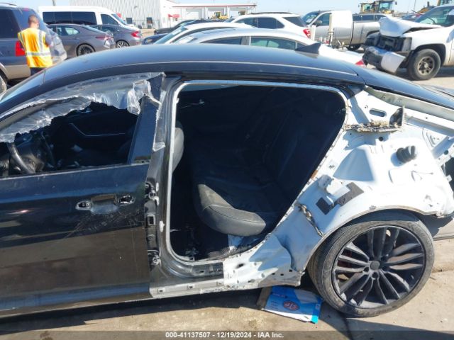 KNAE15LA5J6031079 KIA Stinger