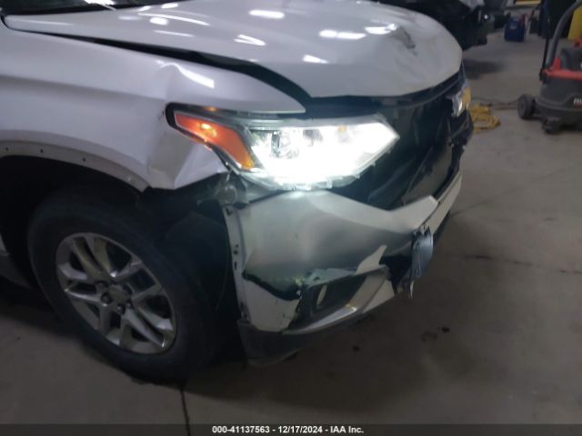 1GNEVGKW8LJ230702 Chevrolet Traverse Awd Lt Cloth