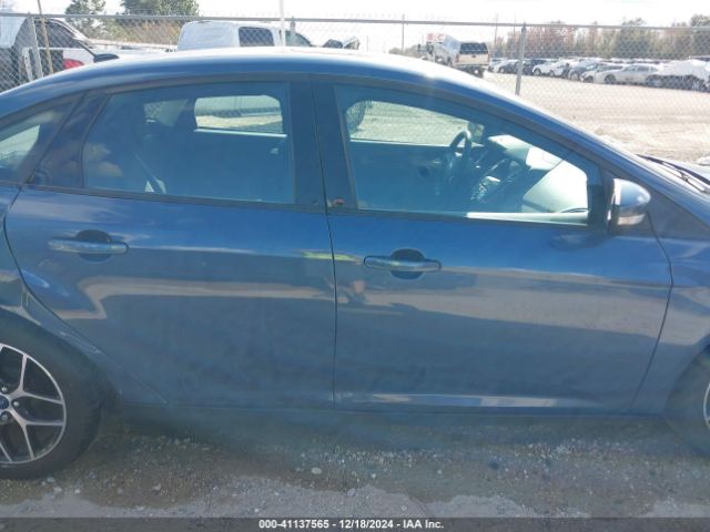1FADP3H23JL214765 Ford FOCUS SEL