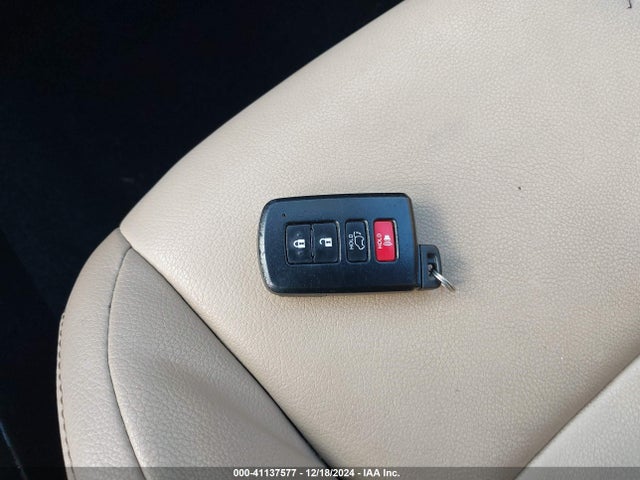 Toyota Rav4 Limited 2015 2T3DFREV3FW293065 Image 11