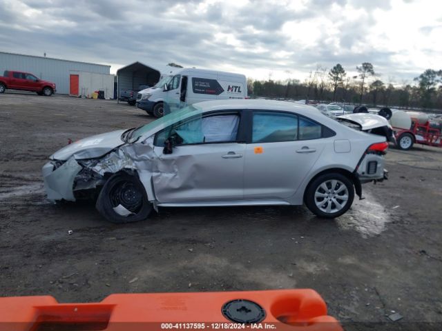 5YFB4MDE0PP013003 Toyota COROLLA LE