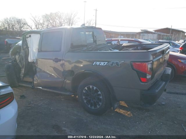 1N6AA1ED2NN100479 Nissan Titan Pro-4x 4x4