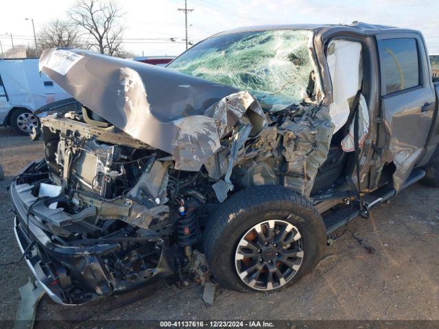 1N6AA1ED2NN100479 Nissan Titan Pro-4x 4x4