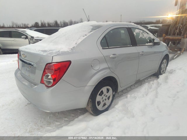 Chevrolet Sonic Ls Auto 2015 1G1JA5SH0F4115600 Image 3