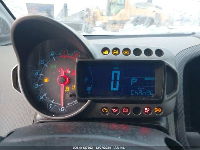 Chevrolet Sonic Ls Auto 2015 1G1JA5SH0F4115600 Image 6