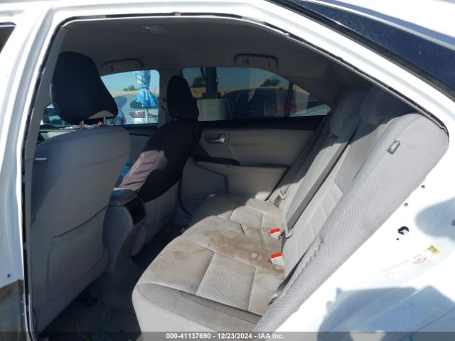4T1BD1FK2HU209655 Toyota Camry Hybrid Le