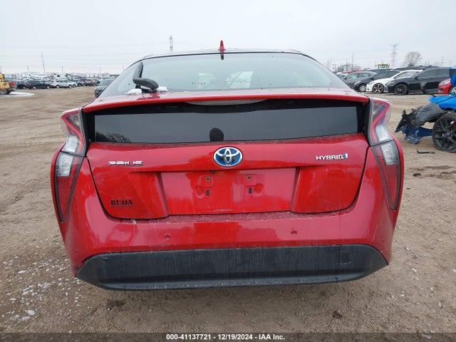 Toyota Prius Two 2017 JTDKBRFU4H3567551 Image 16