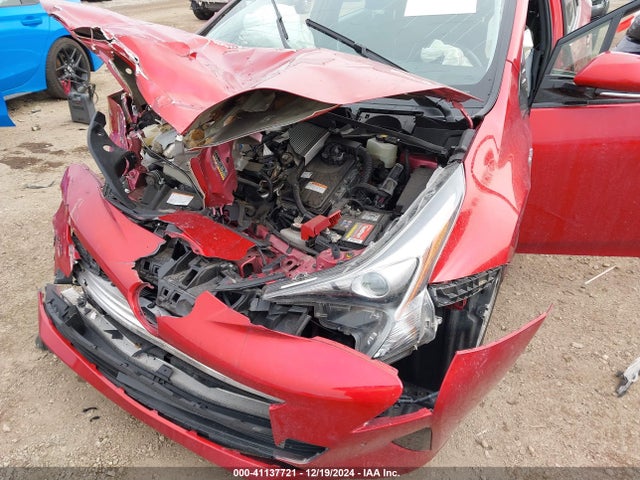Toyota Prius Two 2017 JTDKBRFU4H3567551 Image 6
