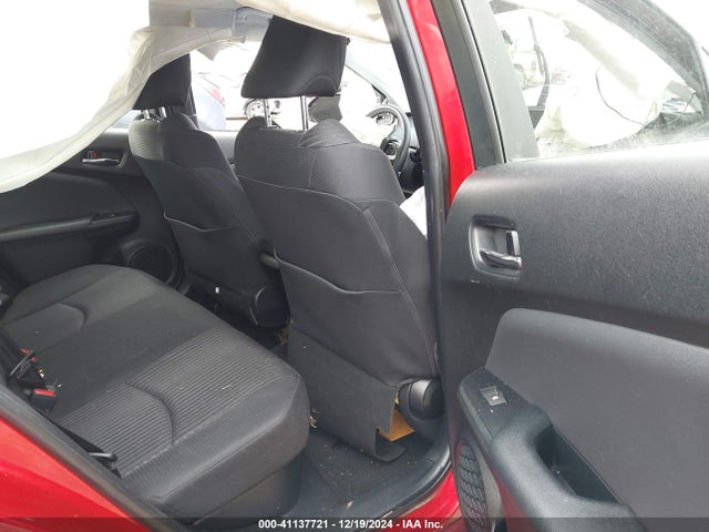 Toyota Prius Two 2017 JTDKBRFU4H3567551 Image 8