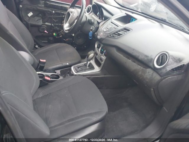 3FADP4EJ5GM109010 Ford FIESTA SE