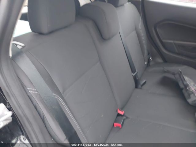 3FADP4EJ5GM109010 Ford FIESTA SE