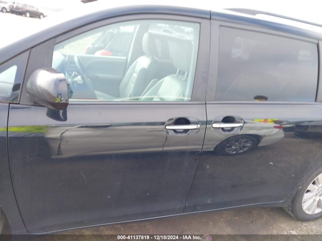Toyota Sienna Xle/limited 2015 5TDDK3DC2FS116159 Image 15
