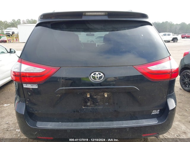 Toyota Sienna Xle/limited 2015 5TDDK3DC2FS116159 Image 17