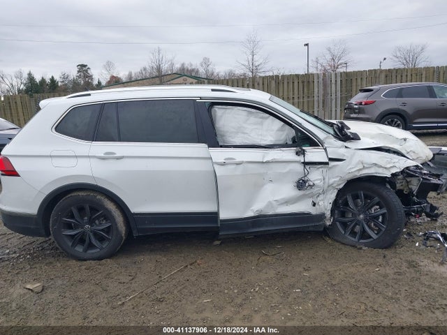 3VVMB7AX8RM049460 Volkswagen Tiguan 2.0t Se/wolfsburg Edition