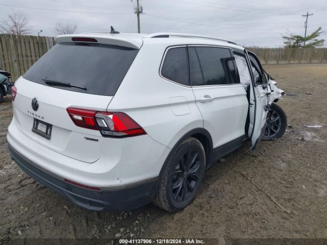 2024 VOLKSWAGEN TIGUAN 3VVMB7AX8RM049460 Photo 3