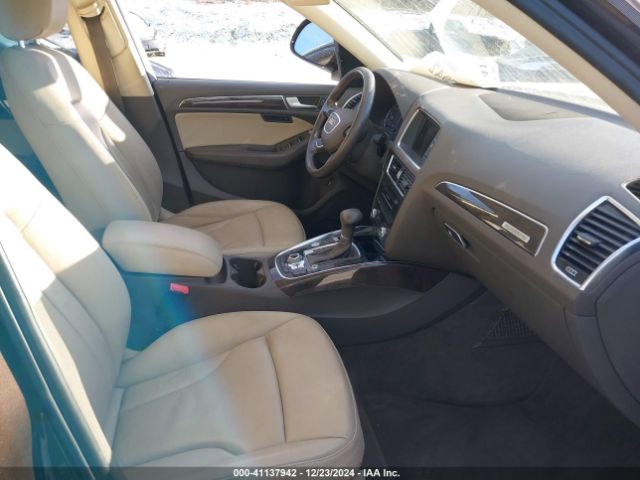WA1LFAFP4EA111152 Audi Q5 2.0t Premium