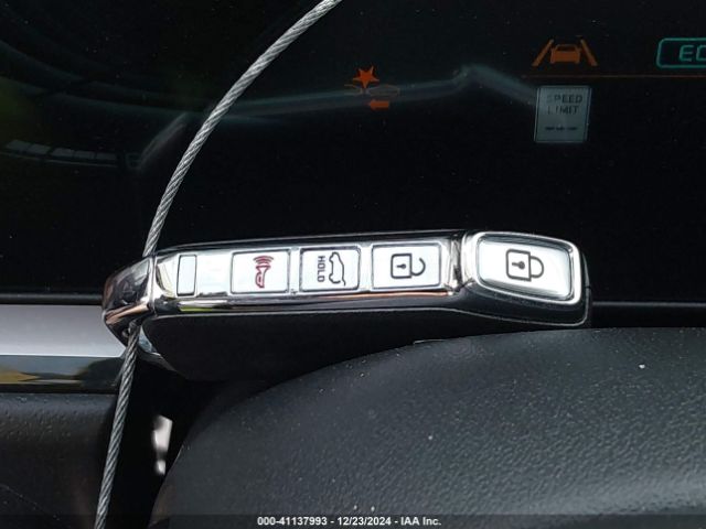 2024 KIA NIRO PLUG-IN HYBRID KNDCR3LF4R5174223 Photo 10