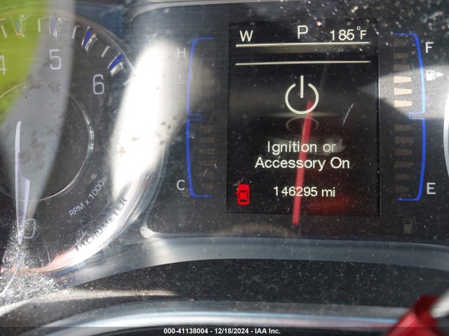 Chrysler 200 Limited 2015 1C3CCCAB2FN598341 Image 16