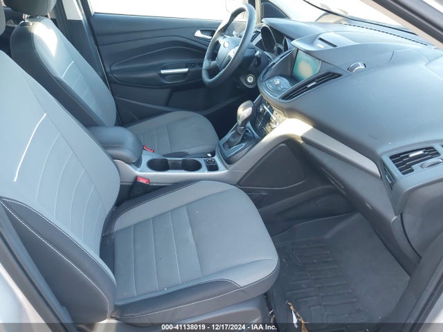 1FMCU0GX0FUA72804 Ford ESCAPE SE