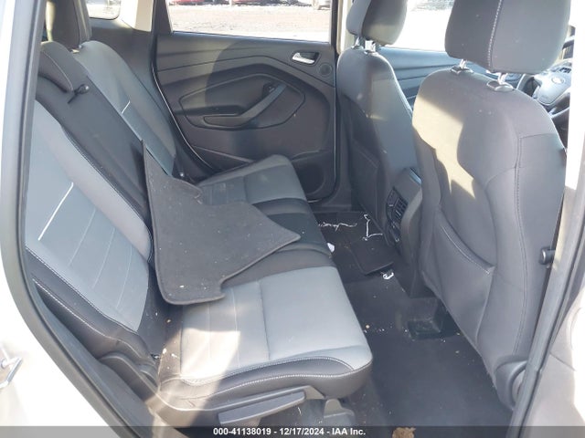 1FMCU0GX0FUA72804 Ford ESCAPE SE
