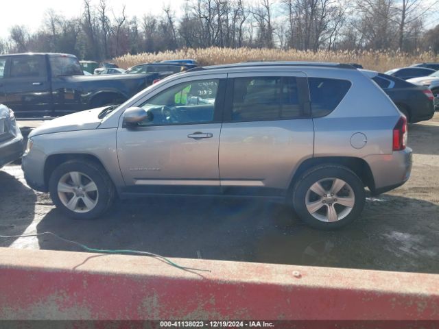 1C4NJDEB5GD713905 Jeep Compass Latitude