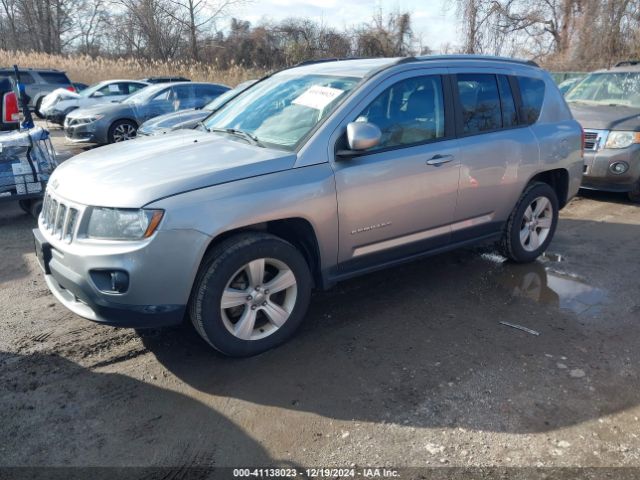 1C4NJDEB5GD713905 Jeep Compass Latitude