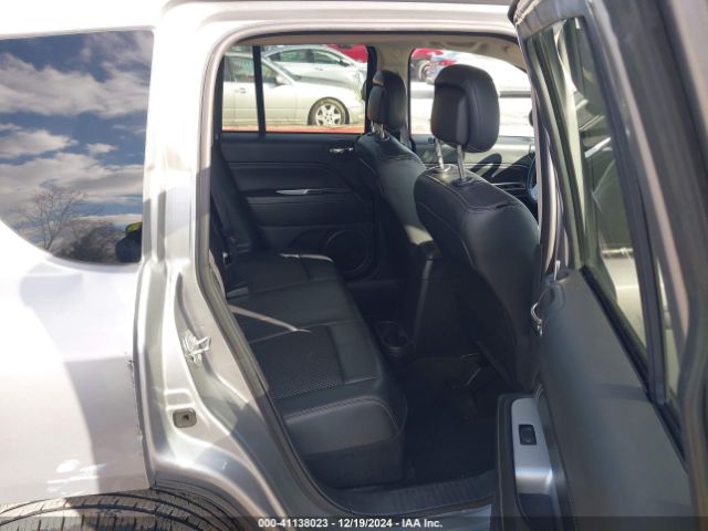 1C4NJDEB5GD713905 Jeep Compass Latitude