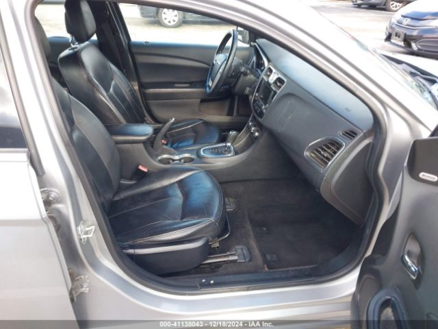 2014 CHRYSLER 200 1C3CCBCGXEN152813 Photo 4