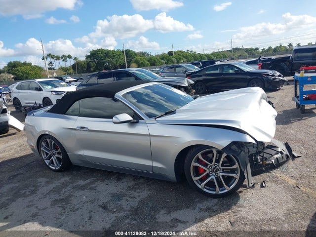 Ford Mustang V6 2016 1FATP8EM3G5216124 Image 13