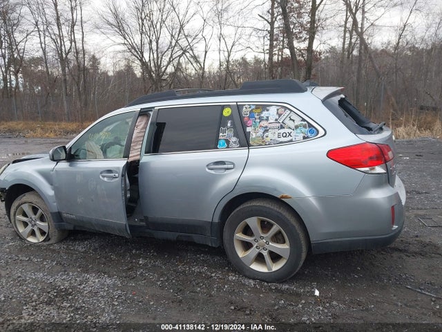 4S4BRBCC5E3238105 Subaru Outback 2.5i Premium