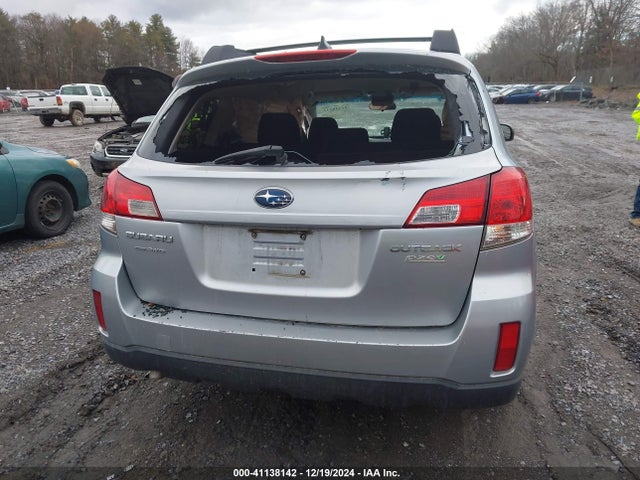 4S4BRBCC5E3238105 Subaru Outback 2.5i Premium