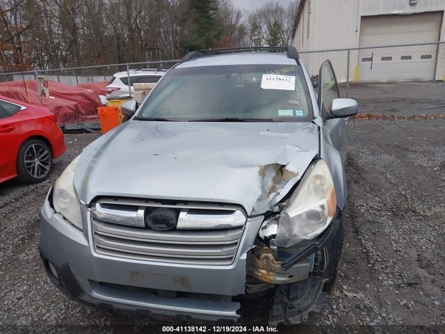 4S4BRBCC5E3238105 Subaru Outback 2.5i Premium