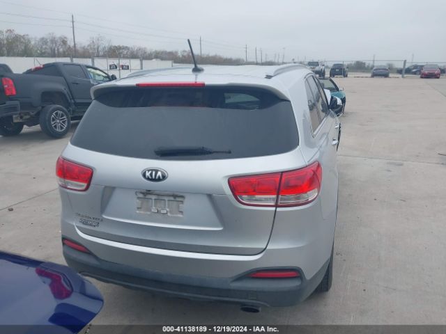 5XYPG4A56HG201659 KIA Sorento 3.3l Lx