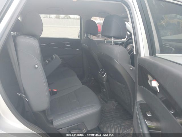 5XYPG4A56HG201659 KIA Sorento 3.3l Lx