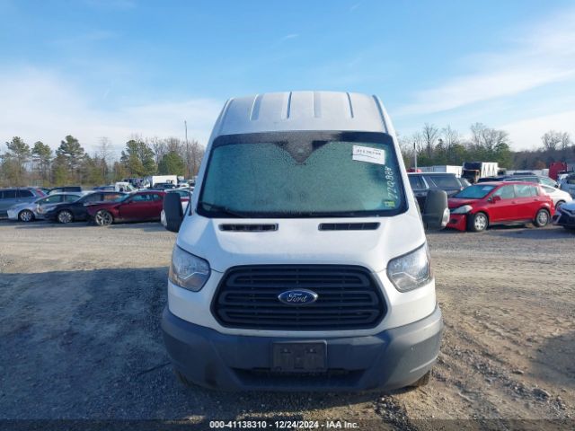 1FTBW3XMXJKA31067 Ford Transit-350