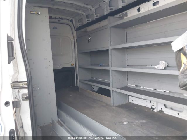 1FTBW3XMXJKA31067 Ford Transit-350