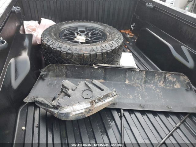 3TYRX5GN2NT064860 Toyota Tacoma Sr