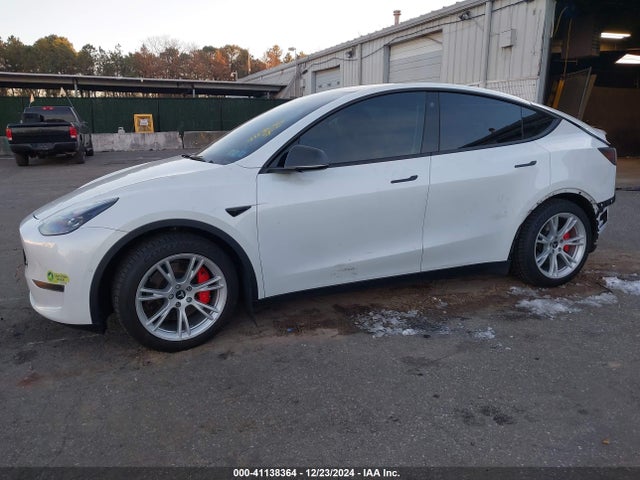 2022 TESLA MODEL Y 7SAYGDEF4NF517509 Photo 1