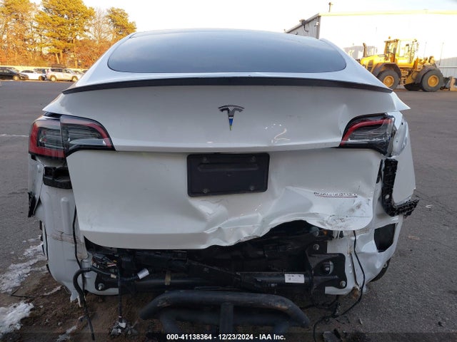 2022 TESLA MODEL Y 7SAYGDEF4NF517509 Photo 5