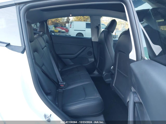 2022 TESLA MODEL Y 7SAYGDEF4NF517509 Photo 7