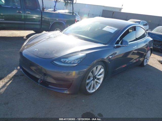 5YJ3E1EB3KF406552 Tesla Model 3 Long Range/performance