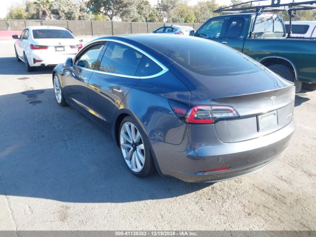 5YJ3E1EB3KF406552 Tesla Model 3 Long Range/performance