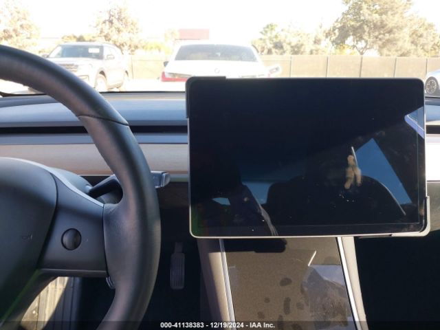 5YJ3E1EB3KF406552 Tesla Model 3 Long Range/performance
