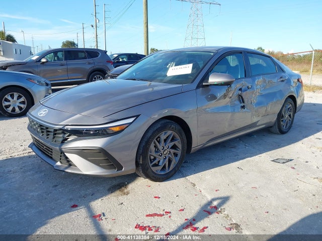 KMHLM4DGXRU753682 Hyundai ELANTRA SEL